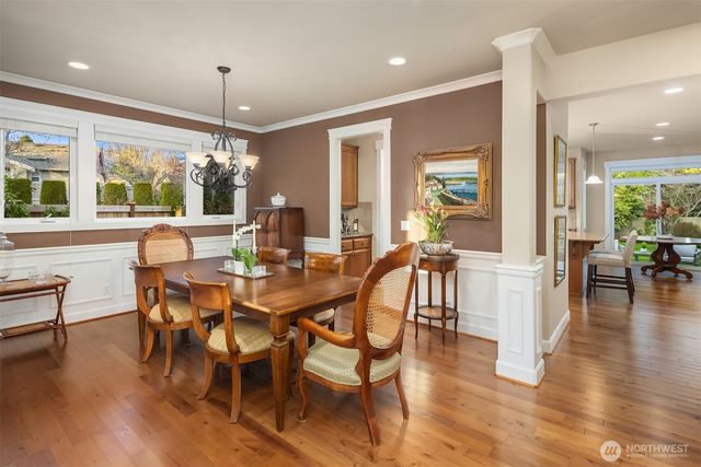 27548 SE 28th Court, Sammamish, WA 98075