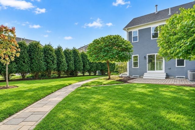 54 White St 54, Belmont, MA 02478