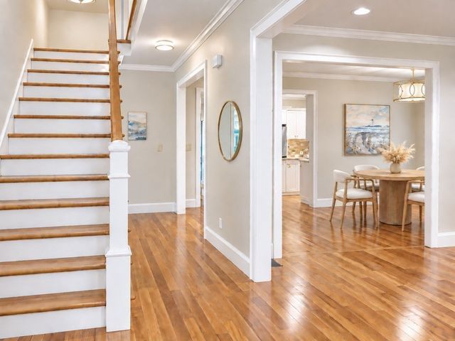 54 White St 54, Belmont, MA 02478