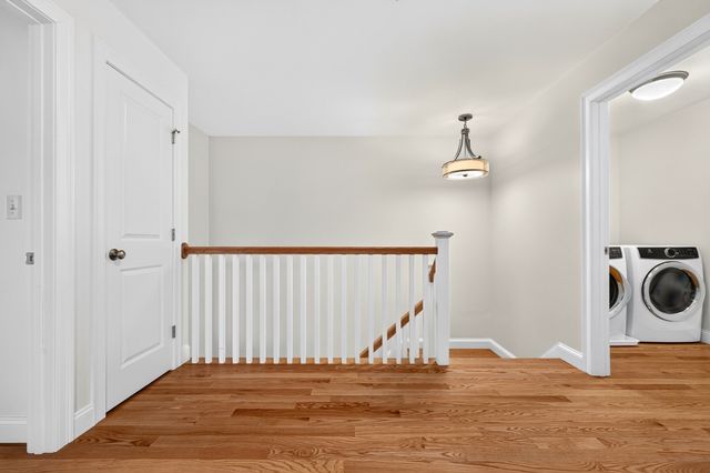 54 White St 54, Belmont, MA 02478