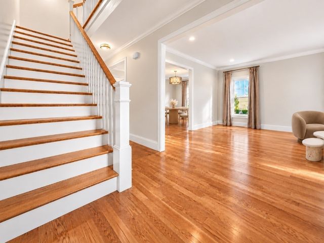 54 White St 54, Belmont, MA 02478