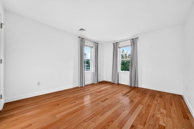 54 White St 54, Belmont, MA 02478