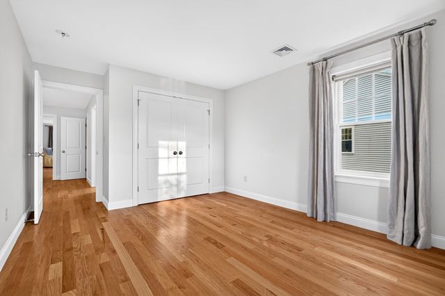 54 White St 54, Belmont, MA 02478