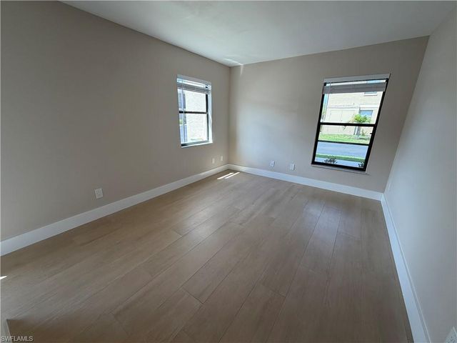 5317 Summerlin RD 1702, Fort Myers, FL 33919