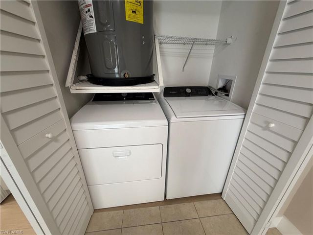 5317 Summerlin RD 1702, Fort Myers, FL 33919