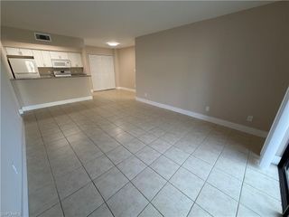 5317 Summerlin RD 1702, Fort Myers, FL 33919