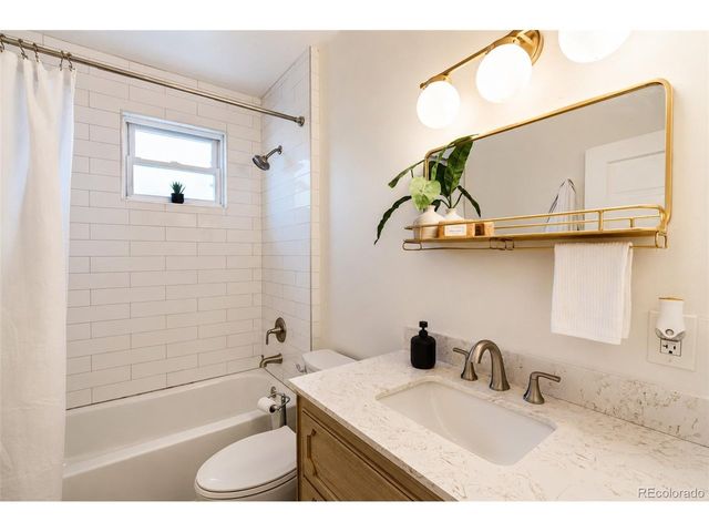 458 N Downing St, Denver, CO 80218