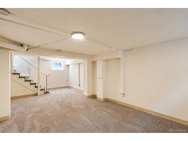 458 N Downing St, Denver, CO 80218
