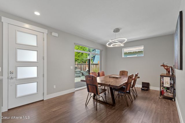 838 N GOVERNMENT WAY, Coeur D'alene, ID 83814