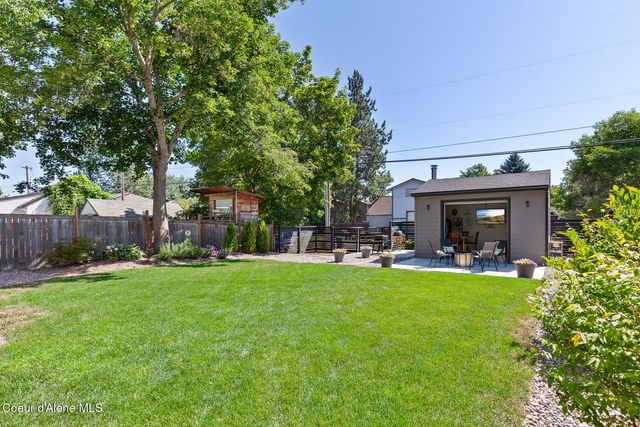 838 N GOVERNMENT WAY, Coeur D'alene, ID 83814