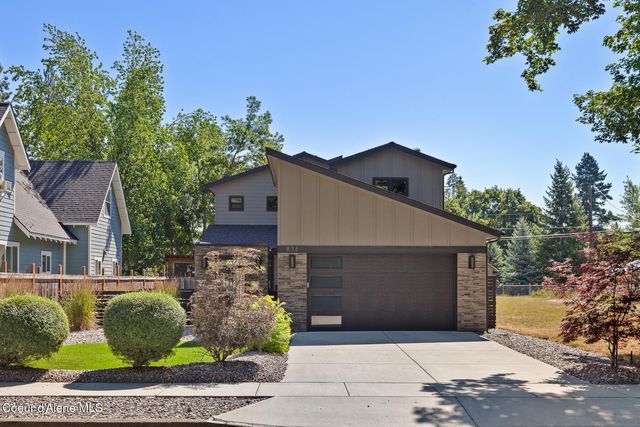 838 N GOVERNMENT WAY, Coeur D'alene, ID 83814