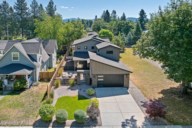 838 N GOVERNMENT WAY, Coeur D'alene, ID 83814