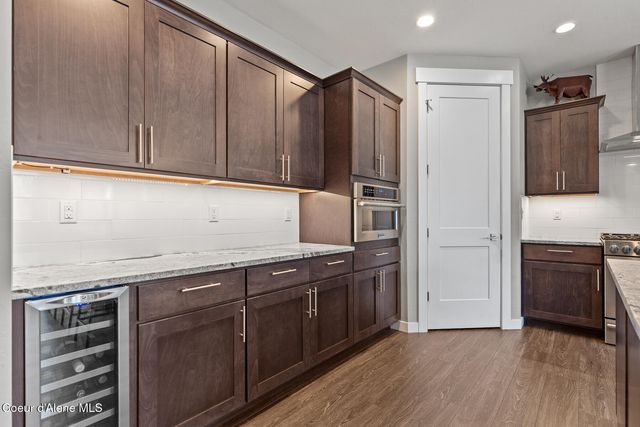 838 N GOVERNMENT WAY, Coeur D'alene, ID 83814