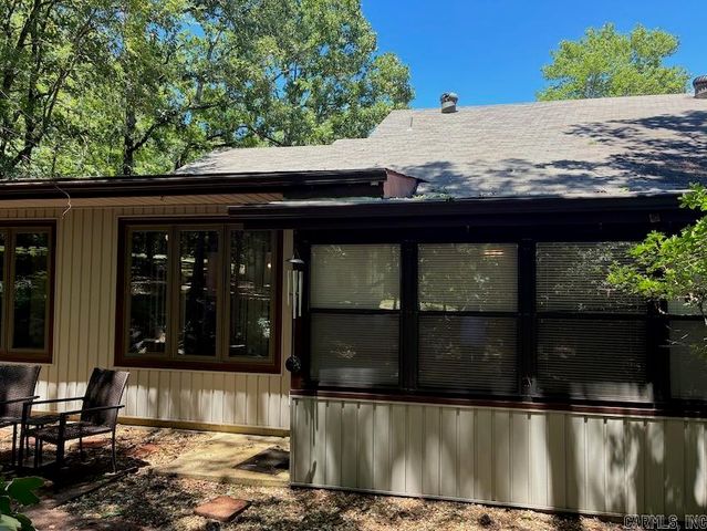 29 Dulzura Way, Hot Springs Village, AR 71909