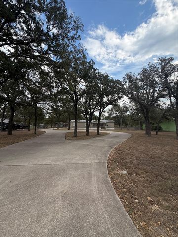 177 Jeffrey DR, Cedar Creek, TX 78612