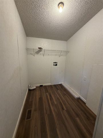 177 Jeffrey DR, Cedar Creek, TX 78612