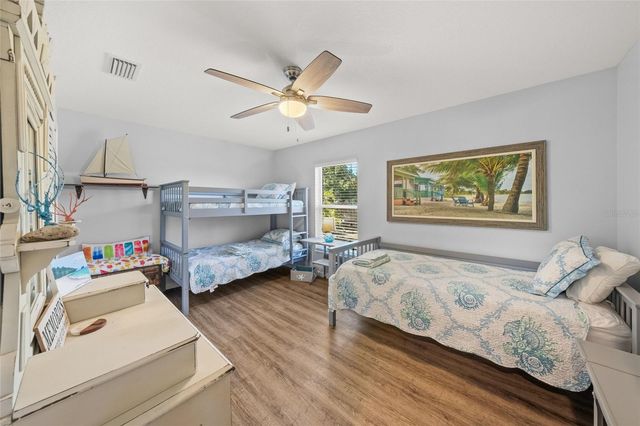 116 AVENIDA LA PALMA, Nokomis, FL 34275