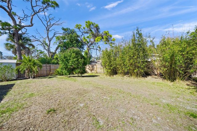 116 AVENIDA LA PALMA, Nokomis, FL 34275