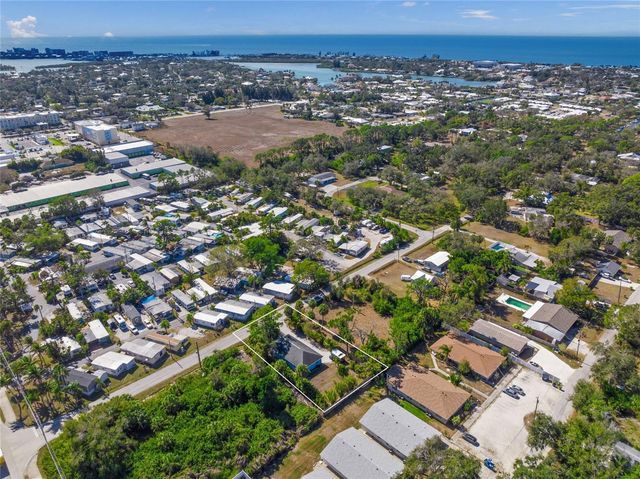 116 AVENIDA LA PALMA, Nokomis, FL 34275