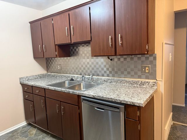 5839 Balfour Avenue, Allen Park City, MI 48101