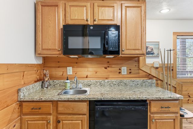 2054 Oakmont Drive, Sevierville, TN 37876