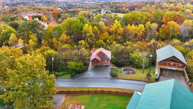2054 Oakmont Drive, Sevierville, TN 37876