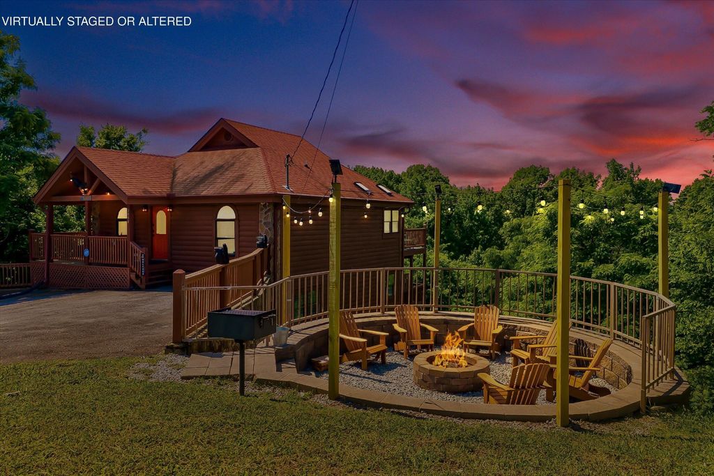 2054 Oakmont Drive, Sevierville, TN 37876