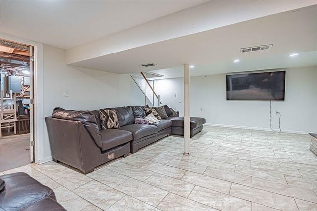 914 North 29th Street, Allentown City, PA 18104