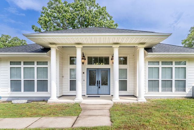 104 Ridge Haven Drive, Berryville, AR 72616