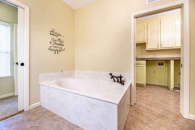 104 Ridge Haven Drive, Berryville, AR 72616