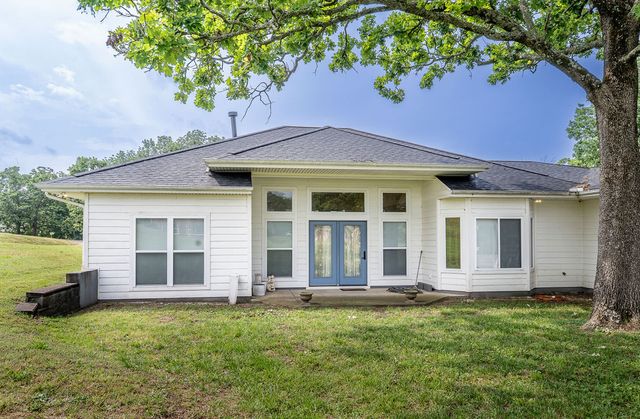 104 Ridge Haven Drive, Berryville, AR 72616