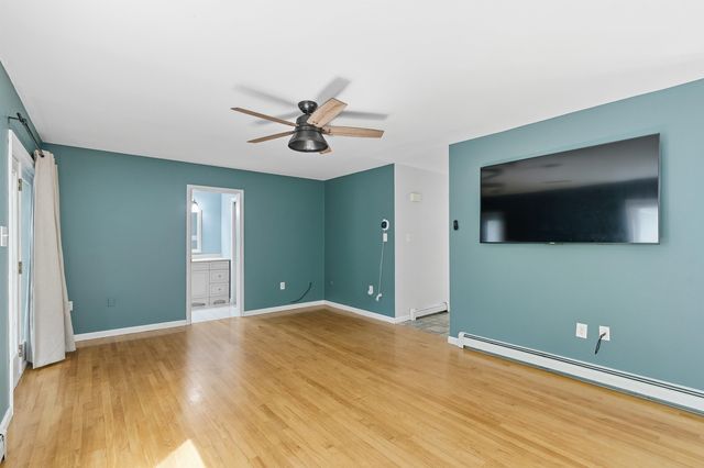 47 Noyes Road, Londonderry, NH 03053