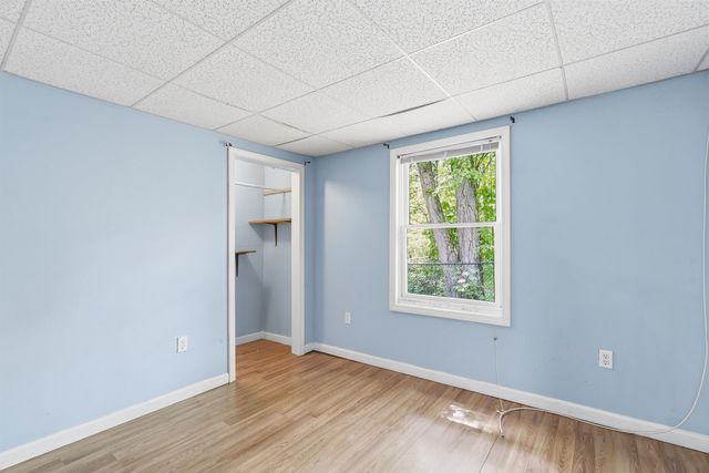 47 Noyes Road, Londonderry, NH 03053