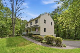 47 Noyes Road, Londonderry, NH 03053