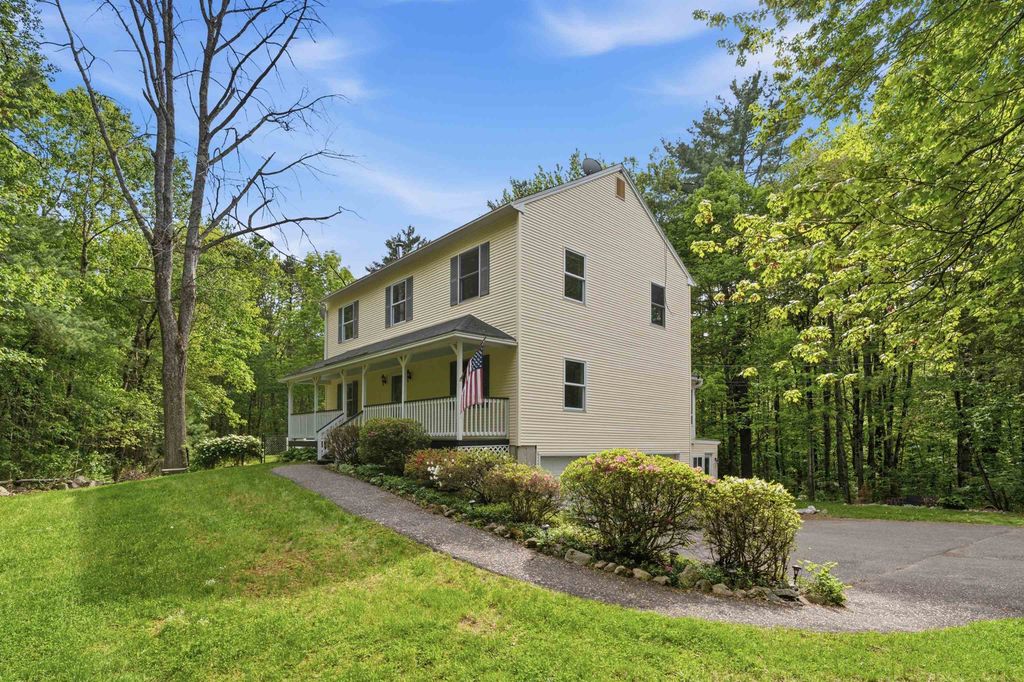 47 Noyes Road, Londonderry, NH 03053