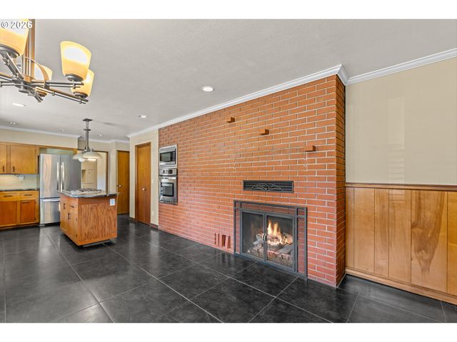 16127 HARLEY Ave, Oregon City, OR 97045