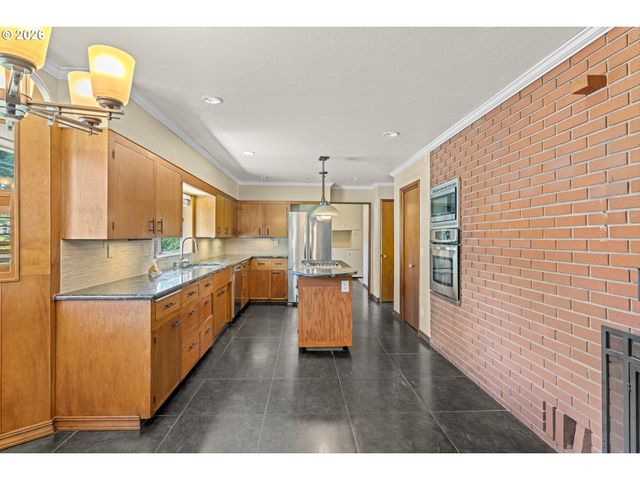 16127 HARLEY Ave, Oregon City, OR 97045