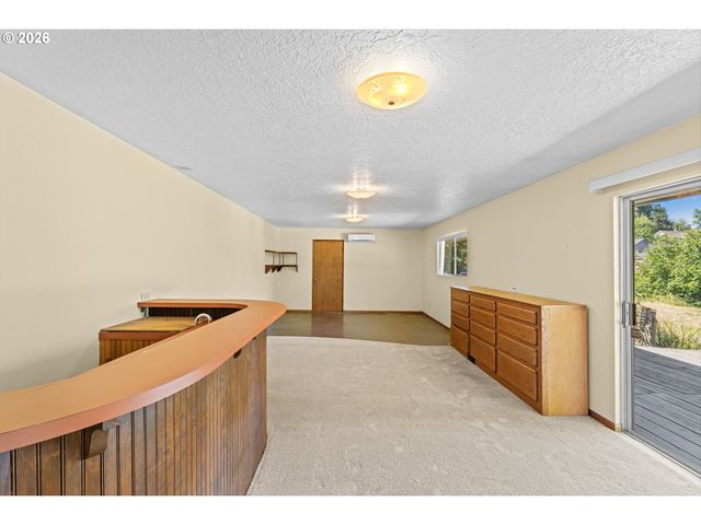 16127 HARLEY Ave, Oregon City, OR 97045