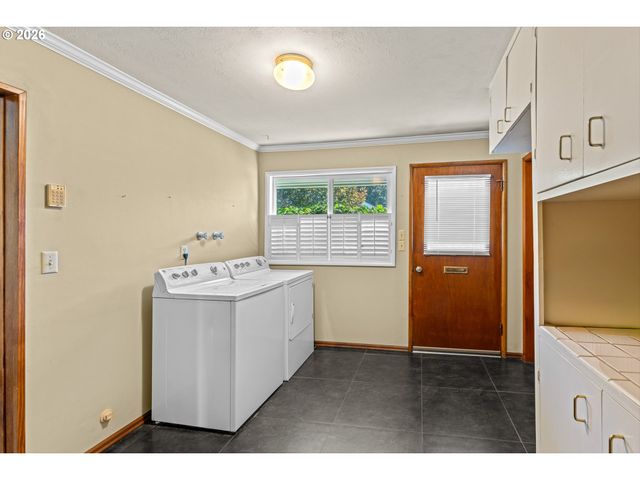 16127 HARLEY Ave, Oregon City, OR 97045