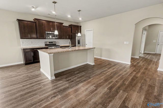 111 Rose Valley Drive, New Market, AL 35761