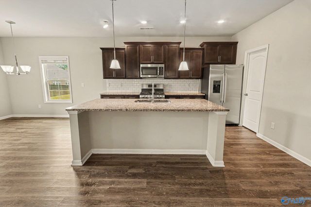 111 Rose Valley Drive, New Market, AL 35761