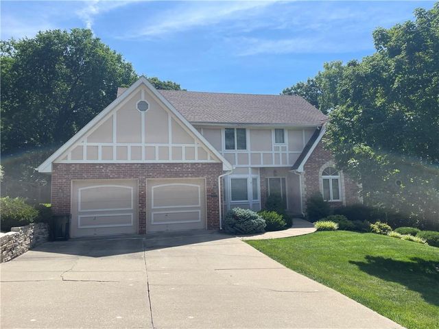 1609 Ridge Road, Leavenworth, KS 66048