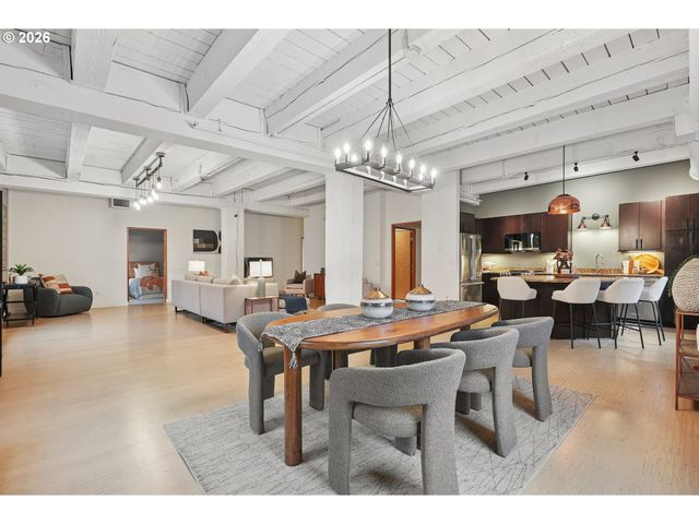 416 Nw 13TH Ave 206, Portland, OR 97209