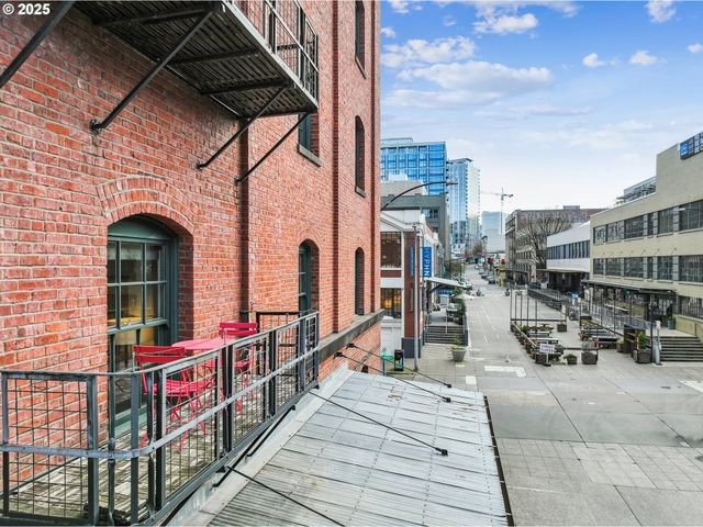 416 Nw 13TH Ave 206, Portland, OR 97209