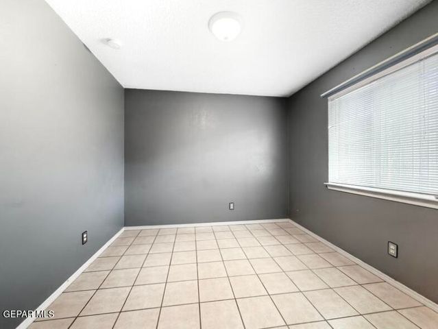 12476 Sombra Fuerte Drive, El Paso, TX 79938