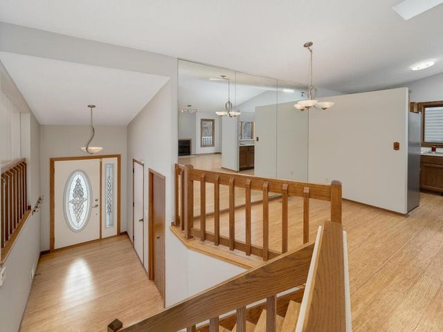 5545 Knoll Drive, Shoreview, MN 55126