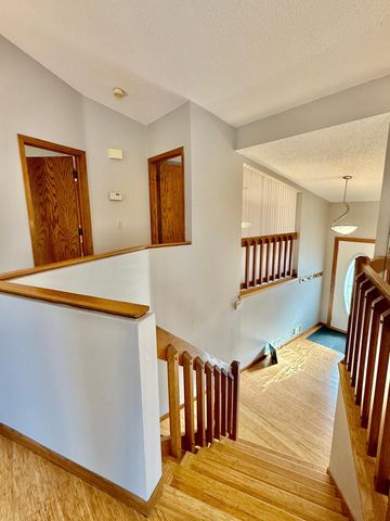 5545 Knoll Drive, Shoreview, MN 55126