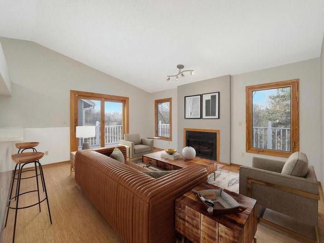 5545 Knoll Drive, Shoreview, MN 55126