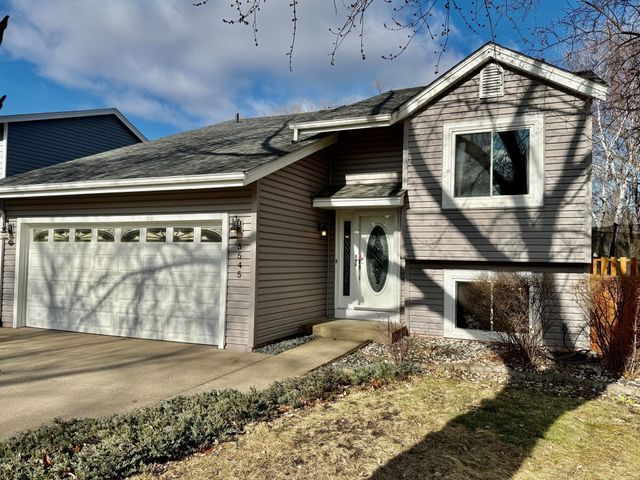 5545 Knoll Drive, Shoreview, MN 55126