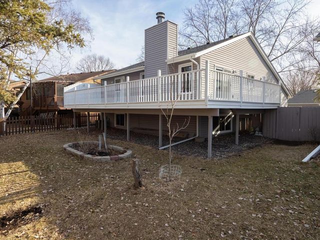 5545 Knoll Drive, Shoreview, MN 55126